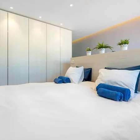 Apartamento Benyamina Playa *